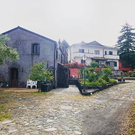 Villa Alessio - Case Vacanza Con Piscina Sull'Etna Puntalazzo Eksteriør bilde