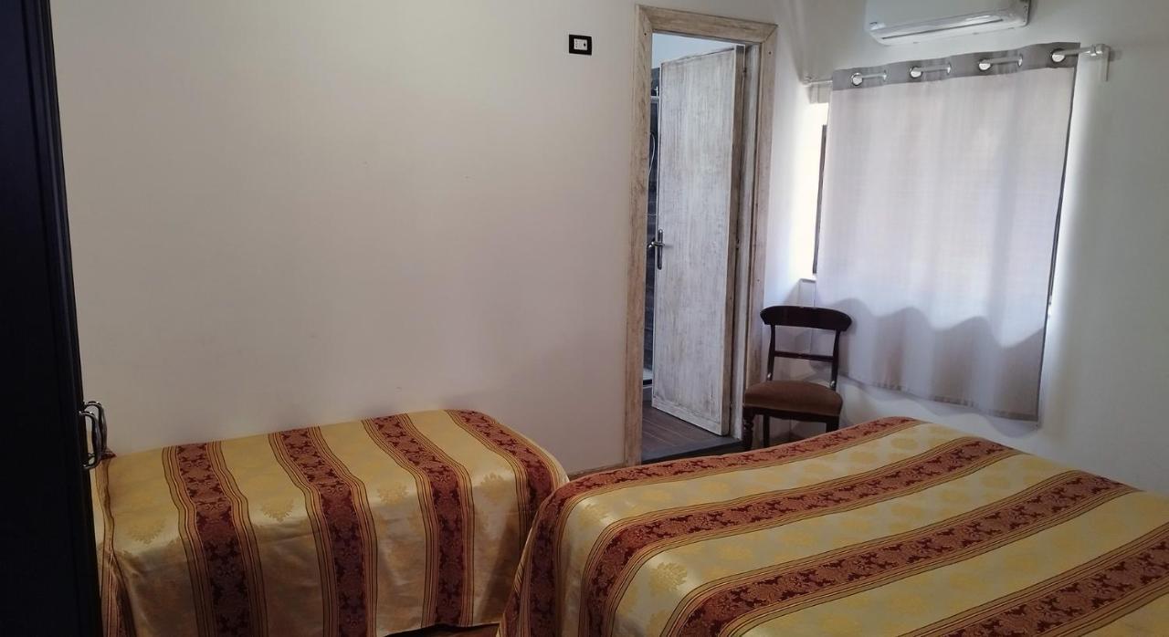 Villa Alessio - Case Vacanza Con Piscina Sull'Etna Puntalazzo Eksteriør bilde