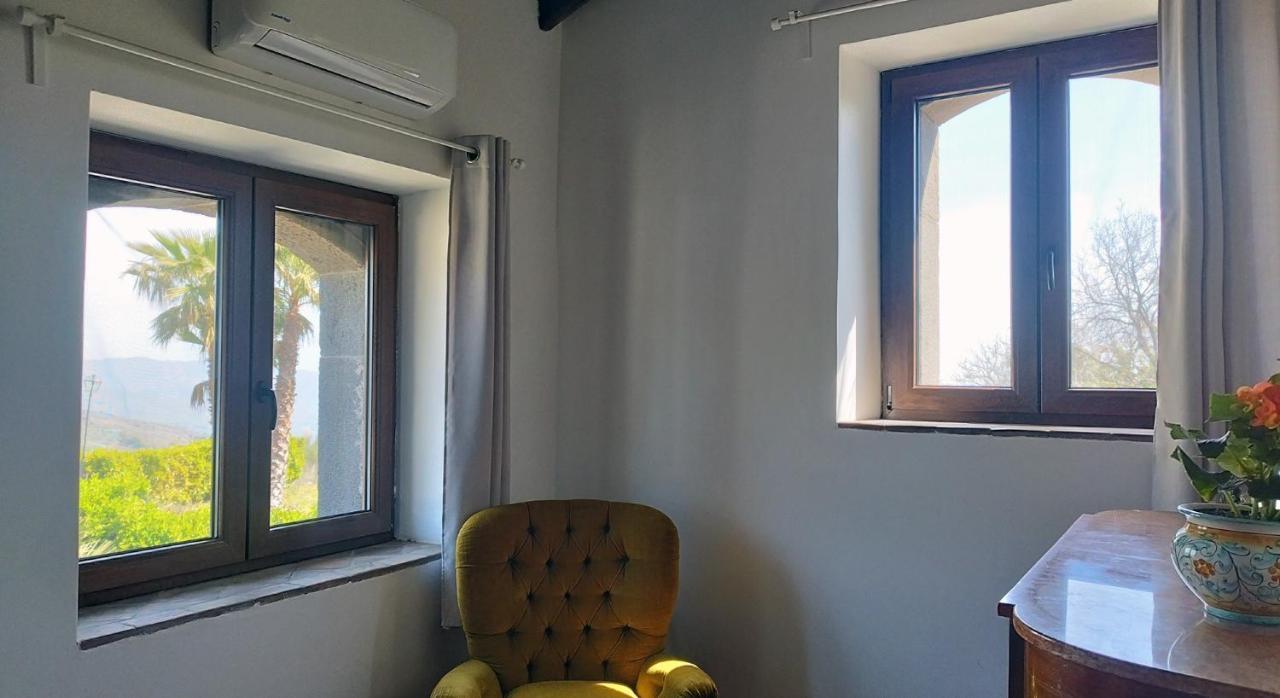 Villa Alessio - Case Vacanza Con Piscina Sull'Etna Puntalazzo Eksteriør bilde