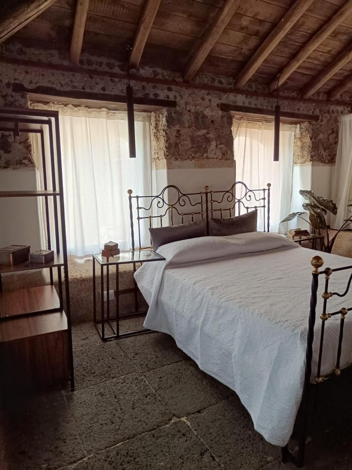 Villa Alessio - Case Vacanza Con Piscina Sull'Etna Puntalazzo Eksteriør bilde