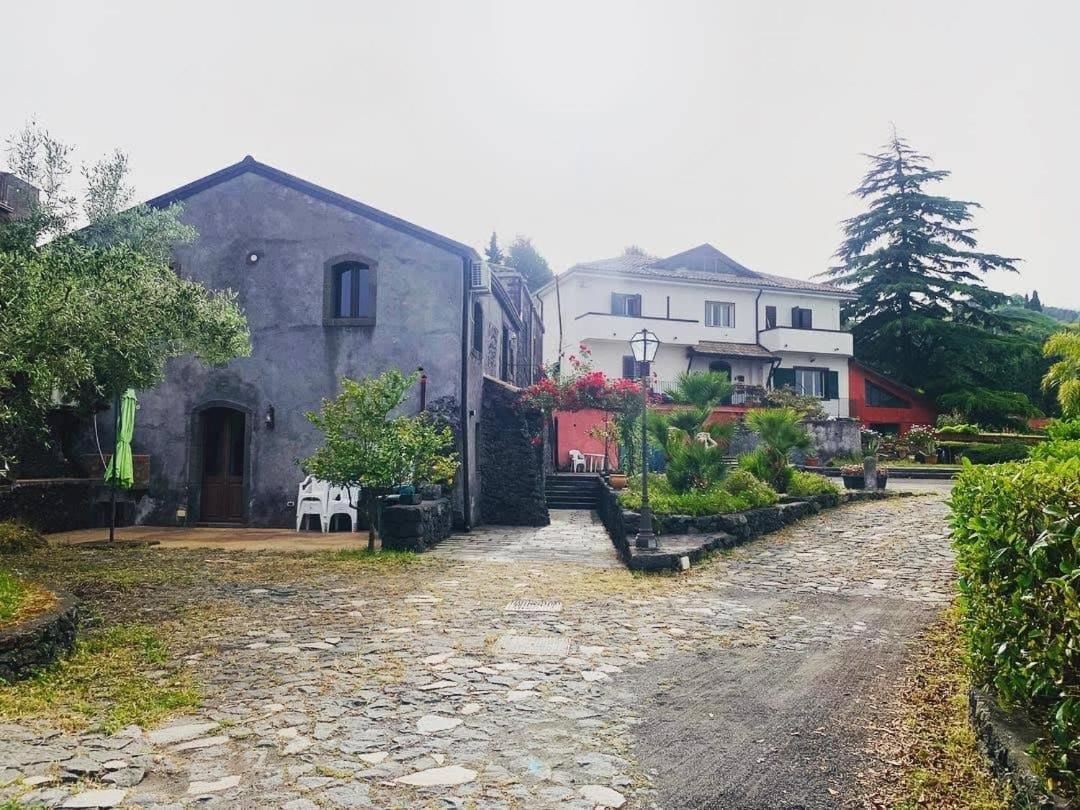 Villa Alessio - Case Vacanza Con Piscina Sull'Etna Puntalazzo Eksteriør bilde