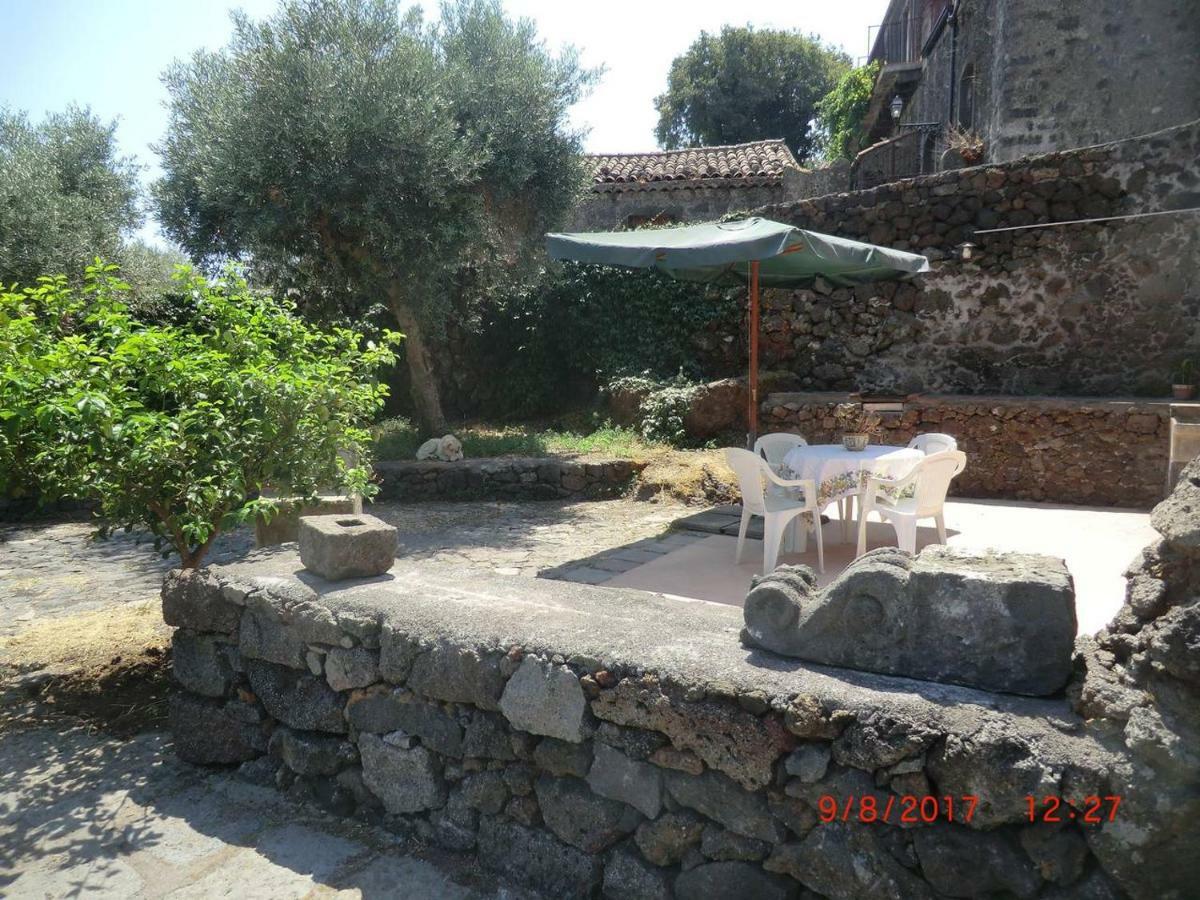 Villa Alessio - Case Vacanza Con Piscina Sull'Etna Puntalazzo Eksteriør bilde